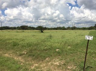 497 W Oaks, Victoria, TX 77905