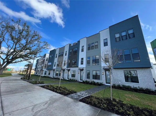 2414 ADDALIA ALLEY, ORLANDO, FL 32804