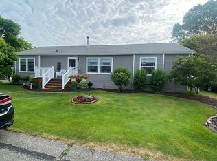 13033 Nineteen Mile Rd #125M, Gowen, MI 49326