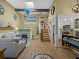 3077 Arlington Dr, Aptos, CA 95003