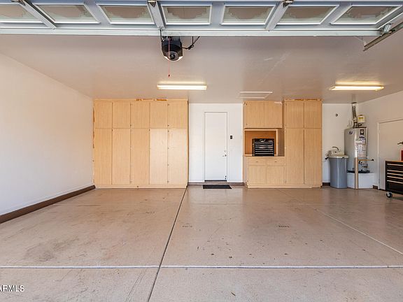 5th image of 1141 E KAIBAB Place
