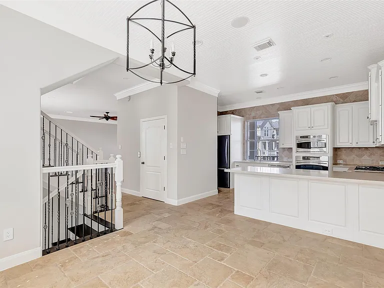 135 Low Country Ln — Photo 12
