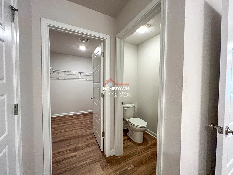 6351 Burrow Ln — Photo 13