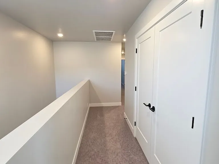 3984 E Fossil Way — Photo 18