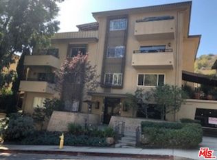 6724 Hillpark Dr APT 201, Los Angeles, CA 90068