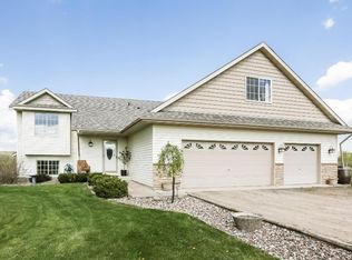 32577 Upland Rd, Taylors Falls, MN 55084