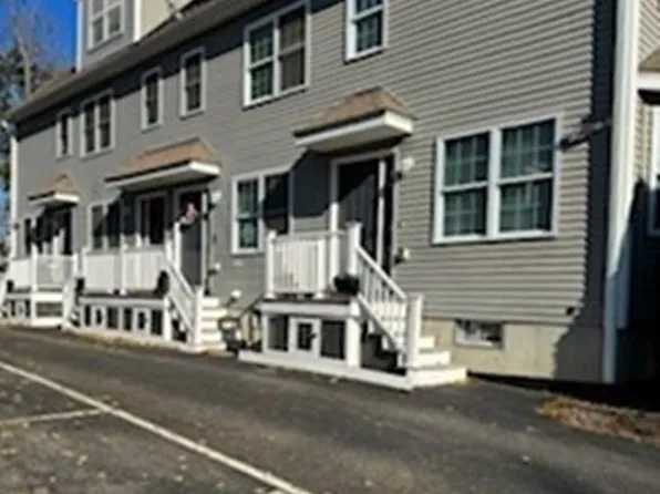 27 5th Ave APT 4, Haverhill, MA 01830