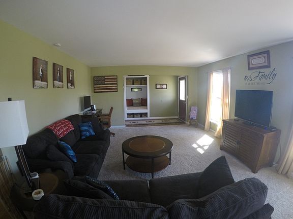 Front Room (Living Room 1)