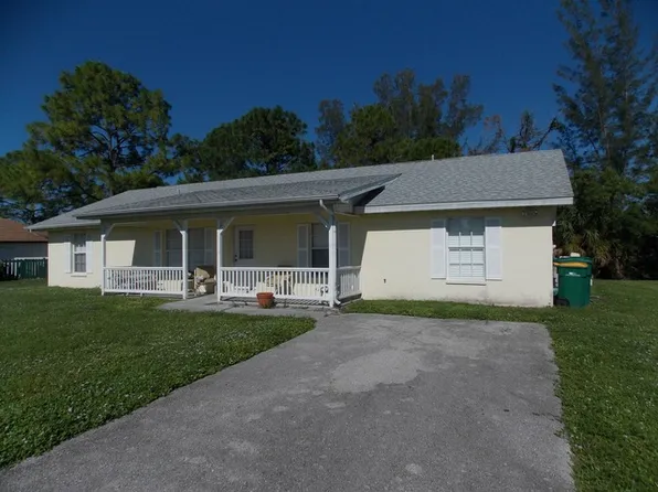 5467 25th Pl SW, Naples, FL 34116