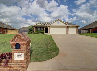 3402 Homesteaders Ln, Guthrie, OK 73044