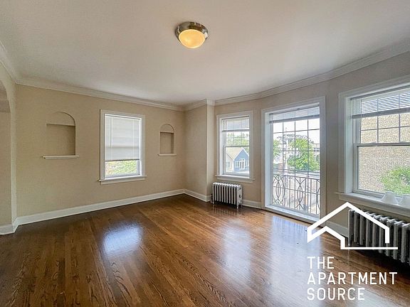 2nd image of 4838 N Paulina St APT 3W