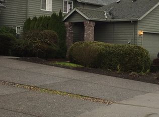 8890 SW Stono Dr, Tualatin, OR 97062