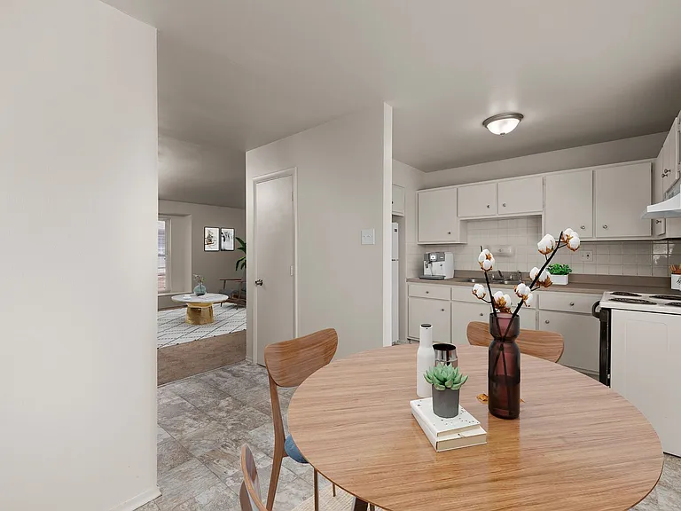 White Birch Apartments — Photo 10