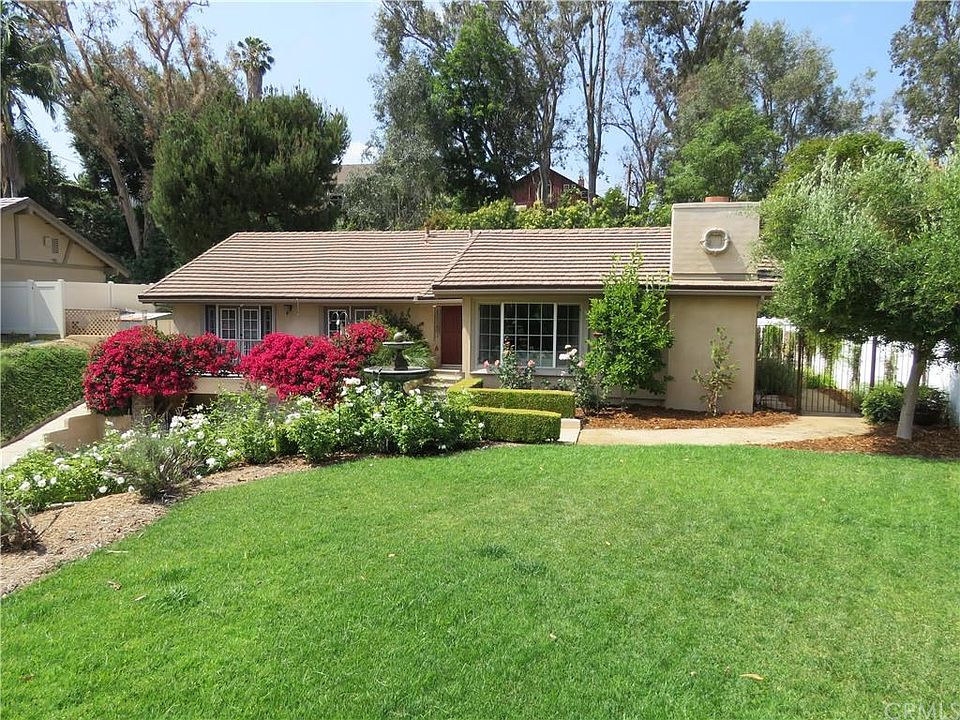 1st image of 1537 E Puente St