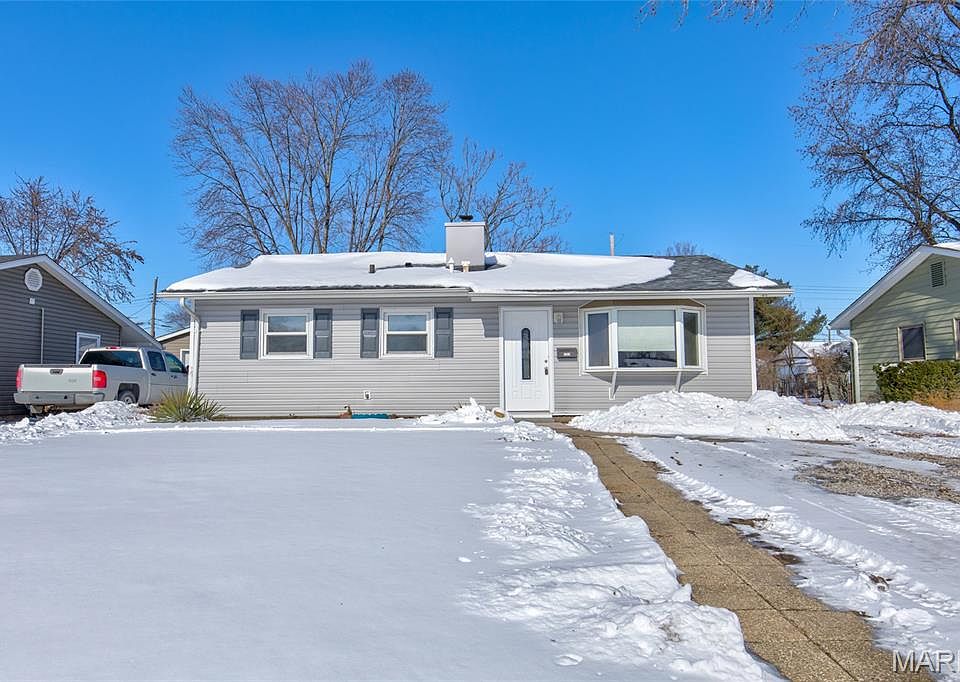 1st image of 1351 Brushey Grove Ave