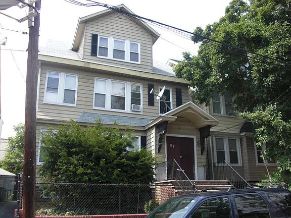 2nd image of 97-99 Schuyler Ave