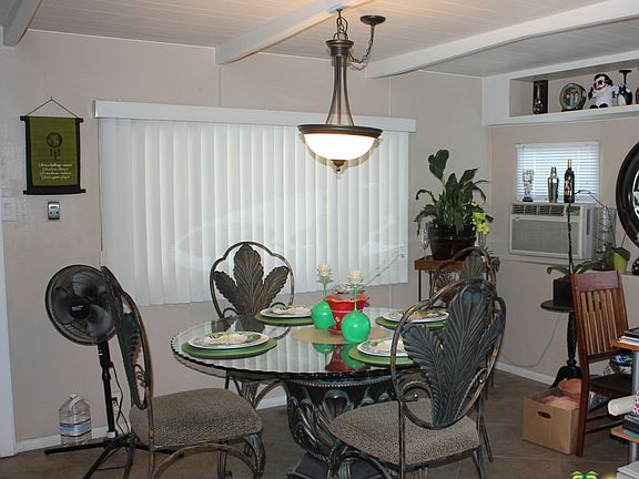 5th image of 180 Oasis St