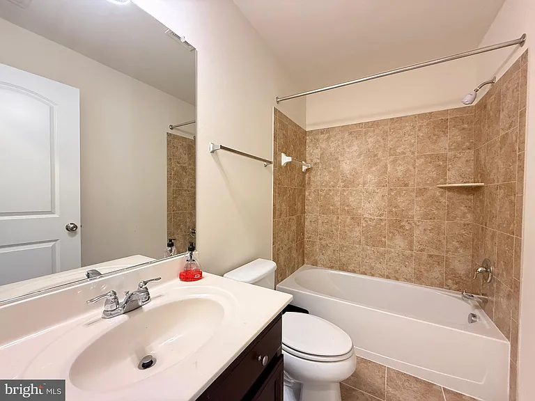 8912 Tower Pl — Photo 8