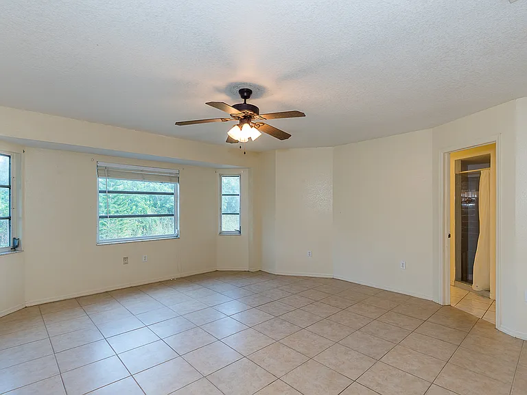 504 Vannell St — Photo 14