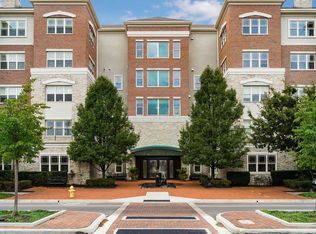 3175 Tremont Rd #504, Columbus, OH 43221