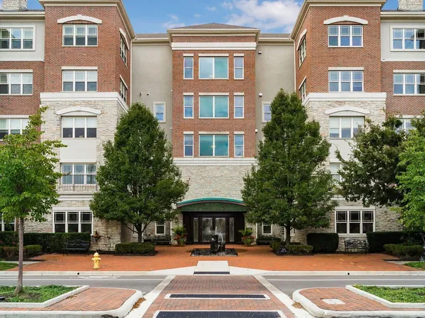 3175 Tremont Rd Unit 503, Columbus, OH 43221