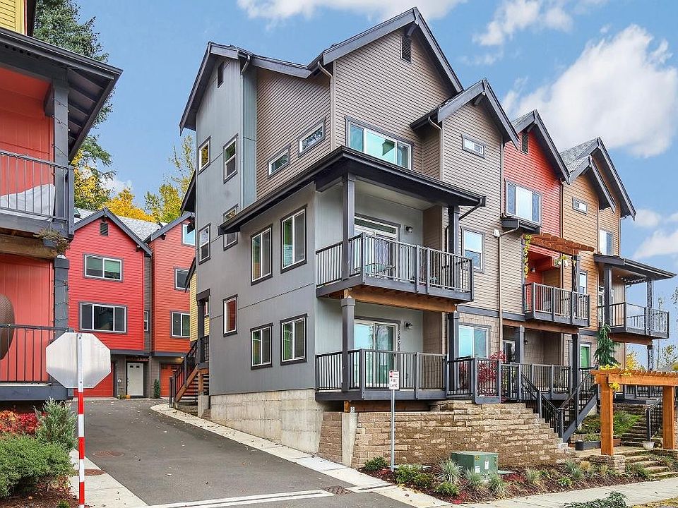1st image of 8392 167th Ave NE
