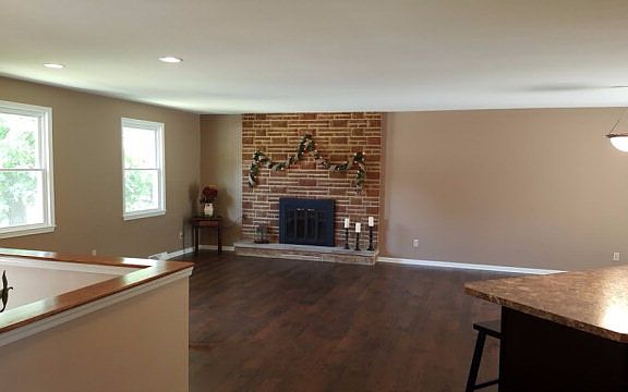 2nd image of 1335 Edgewood Dr
