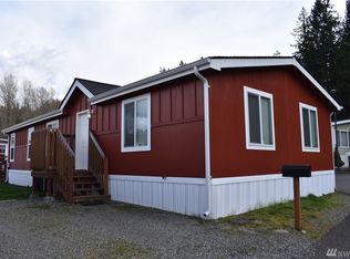 15290 Maple Dr, Renton, WA 98058