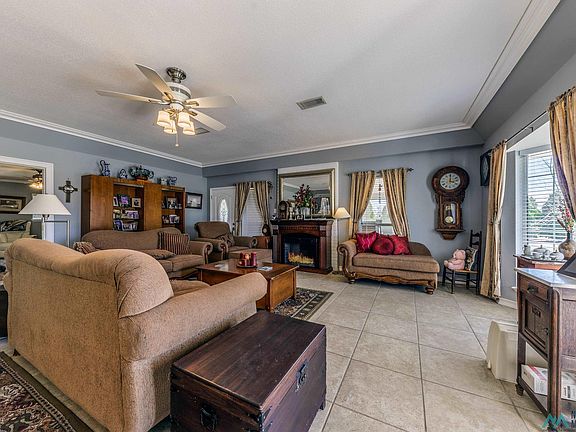 2nd image of 2903 W 25th St