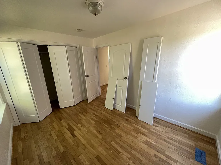 2710 Alder St — Photo 8