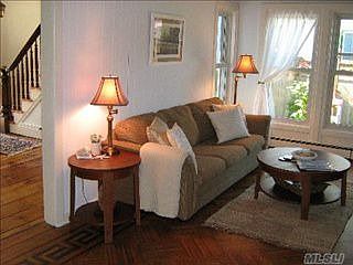 3rd image of 500 Village Ln