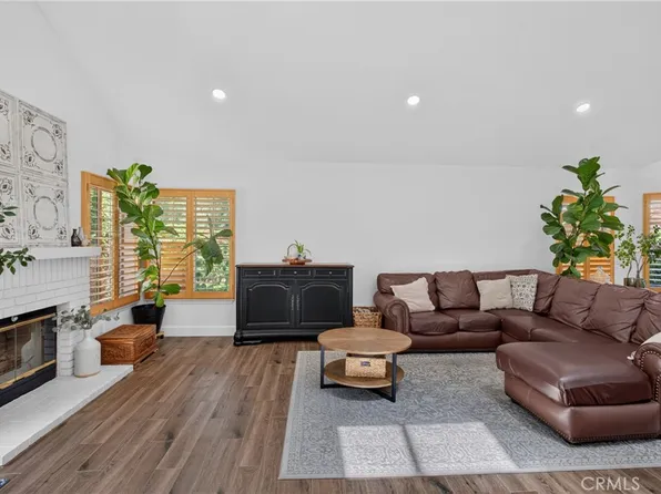 27827 Zion Ct, Castaic, CA 91384