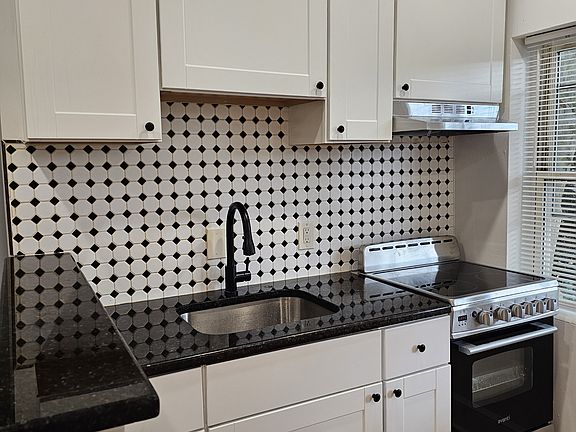 320 N Duke St APT 5, Lancaster, PA 17602 | Zillow