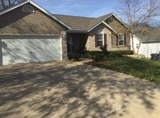 9 Forest Haven Ct, O'Fallon, MO 63368