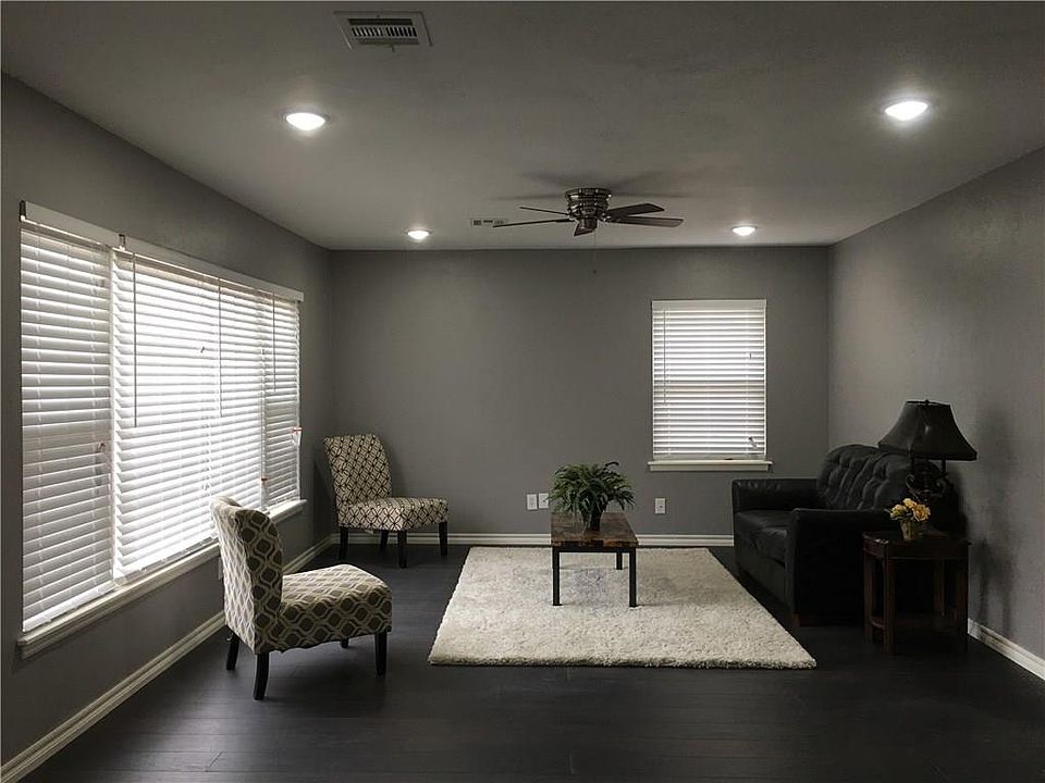 1st image of 2629 Kings Way