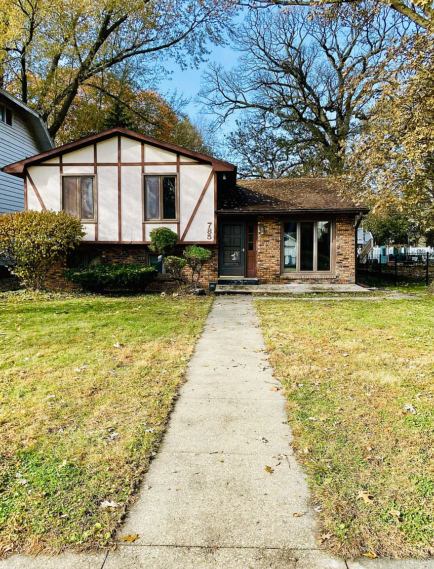 785 Cobb Blvd photo 1