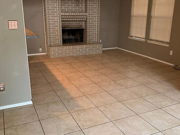 3rd image of 4406 Timber Run Dr