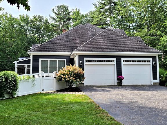 3rd image of 63 Northwood Dr