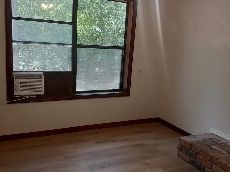 Den/sunroom/study