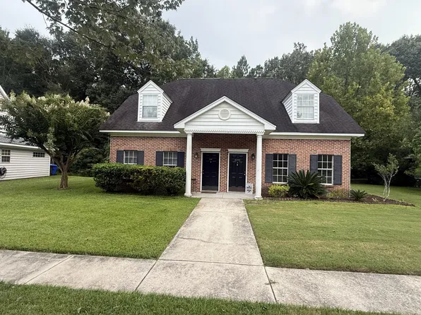 3296 Queensgate Way, Mount Pleasant, SC 29466
