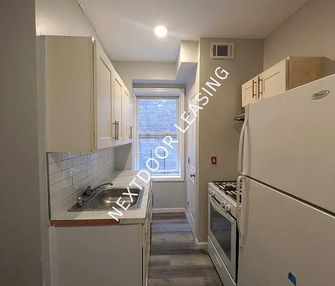 122 Wade St #3M — Photo 3