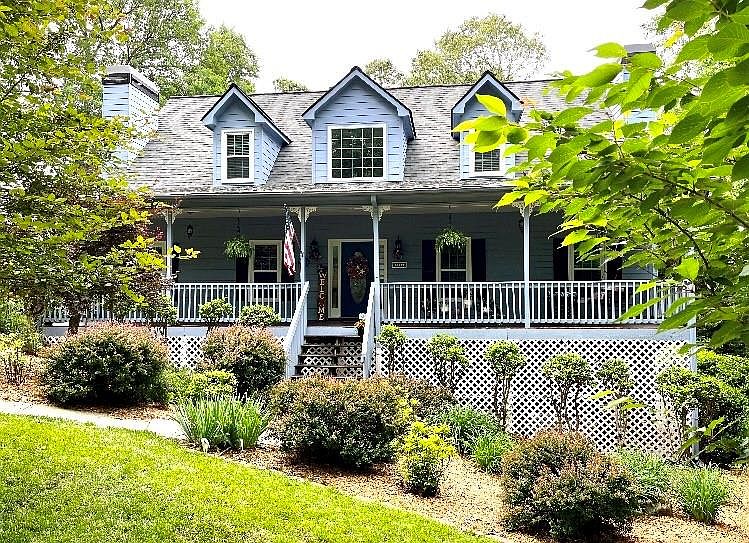 1st image of 422 Gold Crest Dr