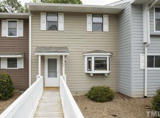 5462 Pine Top Cir, Raleigh, NC 27612