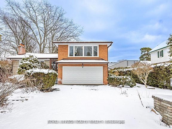 2nd image of 83 Deep Dene Dr
