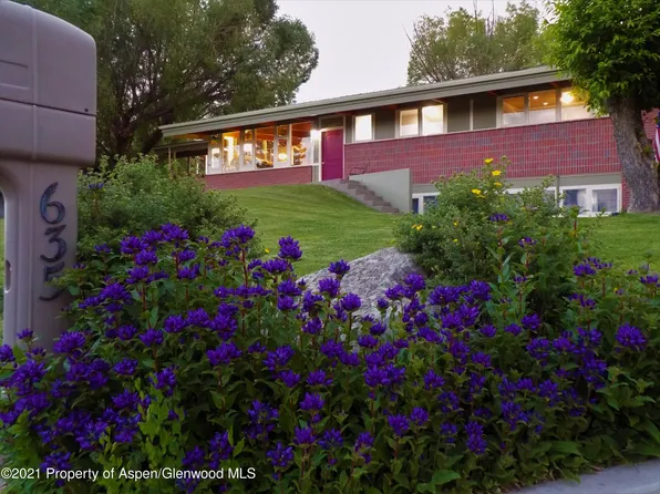 635 W 9th St, Craig, CO 81625