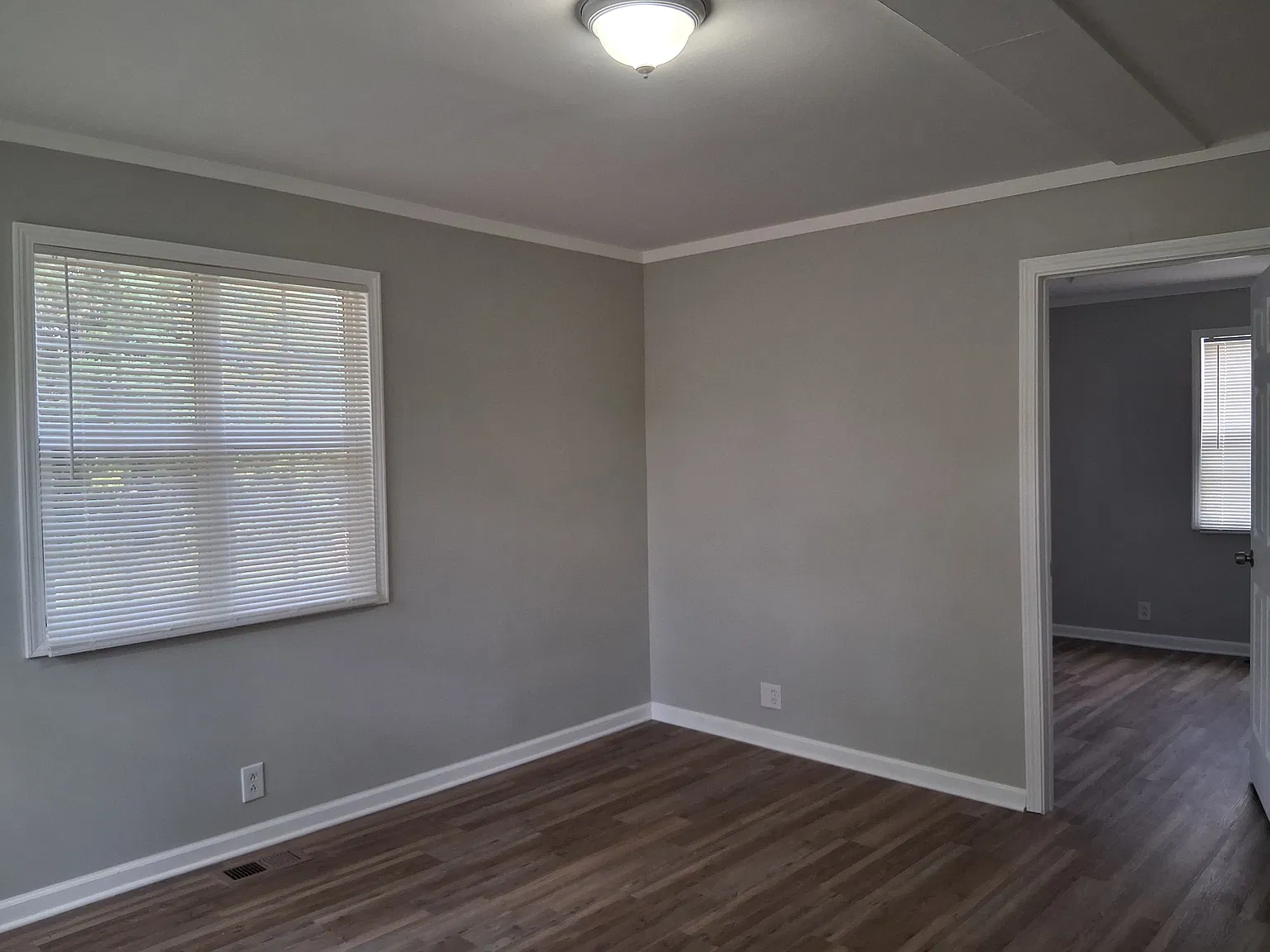 Rare Find! Premium Lot Available! — Photo 3