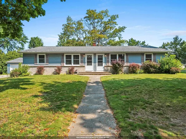 2255 Deer Trl, Green Bay, WI 54302