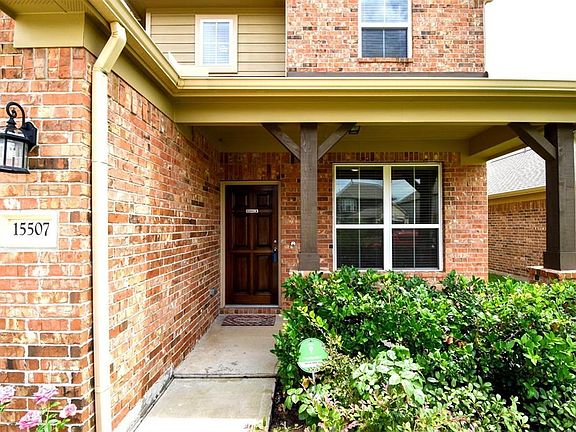 2nd image of 15507 Walnut Leaf Ln