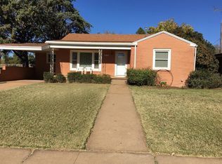 919 W 3rd St, Spur, TX 79370
