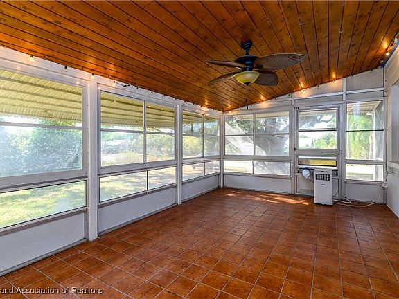 4th image of 67 Lake Henry Dr
